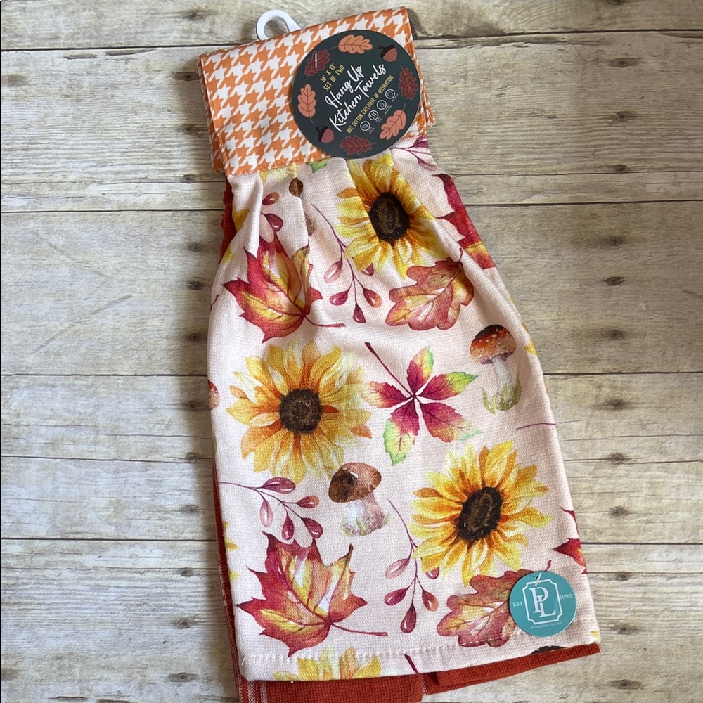 Set of Two Sunflower Leaves Kitchen Towels Hang Up Towels